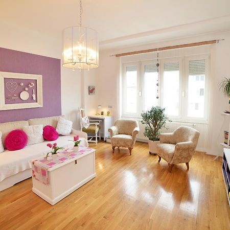 Downtown Apartment Zagreb Bagian luar foto