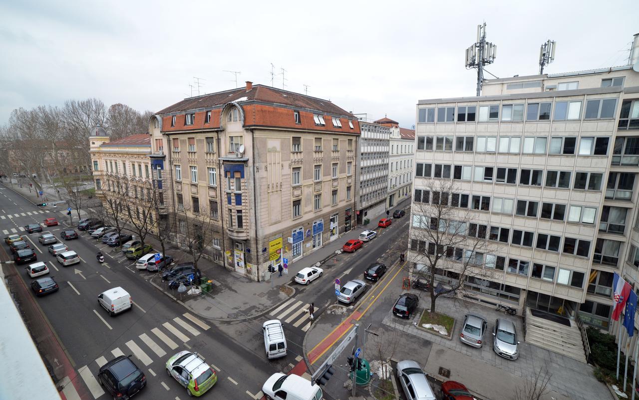 Downtown Apartment Zagreb Bagian luar foto